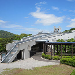 島根県立八雲立つ風土記の丘展示学習館