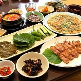 韓国料理店　マンナム