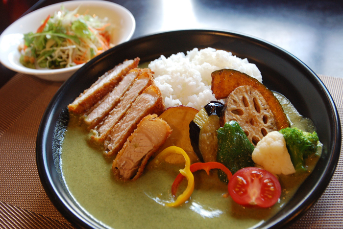 ゆったりいただく創作料理<わかひろや>江津