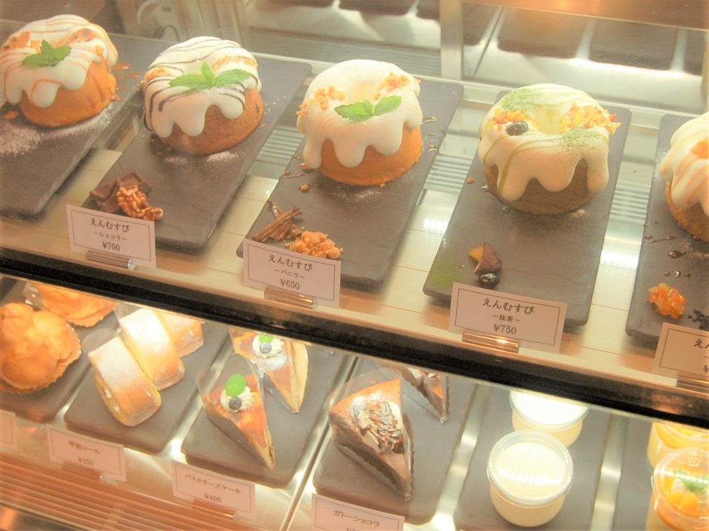 できたて本格スイーツを楽しんで＜Cafe & Sweets La Pigna（ラ・ピーニャ）＞大田
