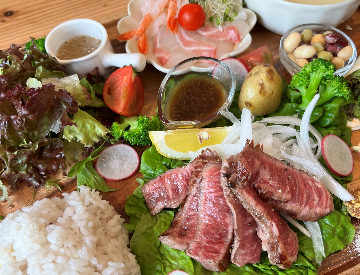 【米子市】 ＜On Lento Cafe＞必見！華やかな見た目のボリュームランチ