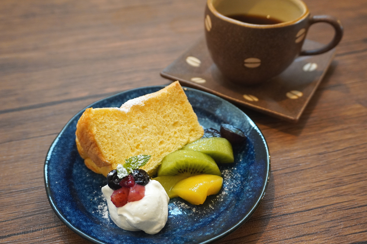 【松江市】＜Cafe てと＞シフォンとコーヒーでくつろぐカフェ