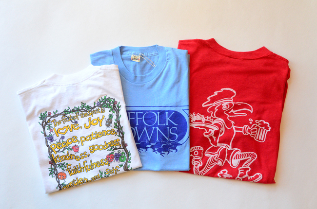 STORETシャツ