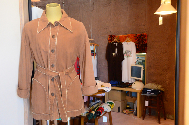 STOREシャツじゃけ