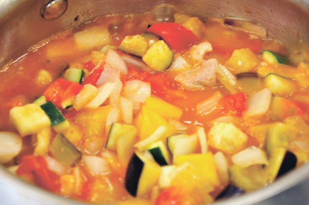 R0806_レッツエンジョイクッキング_夏の鶏肉ラタトゥイユパスタ -04