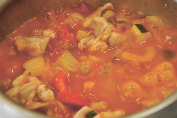 R0806_レッツエンジョイクッキング_夏の鶏肉ラタトゥイユパスタ -05