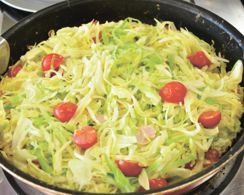 クッキング・キャベツのオムレツ-02