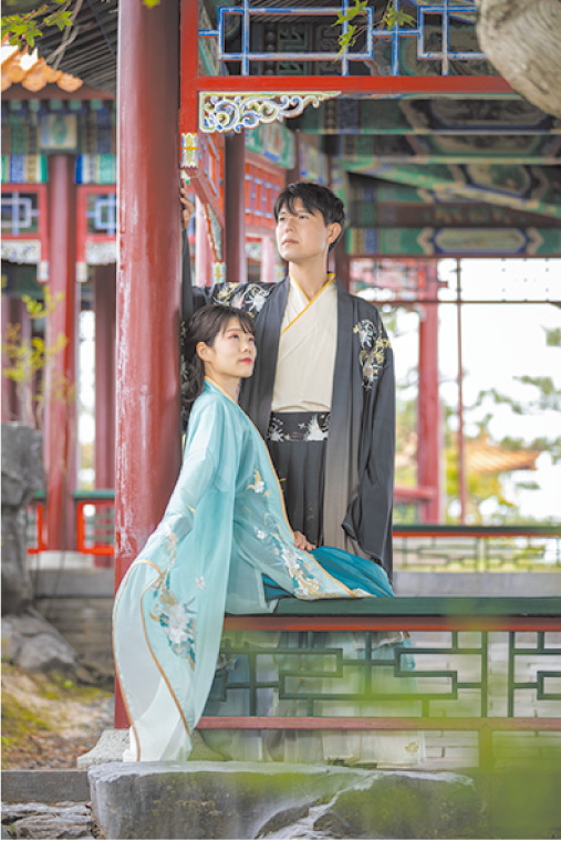 鳥取_燕趙園-人物