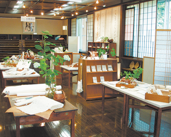 ▼R石見_石州和紙会館 ショップ
