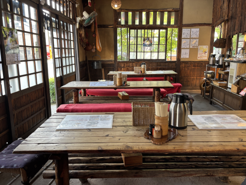 みのや店内