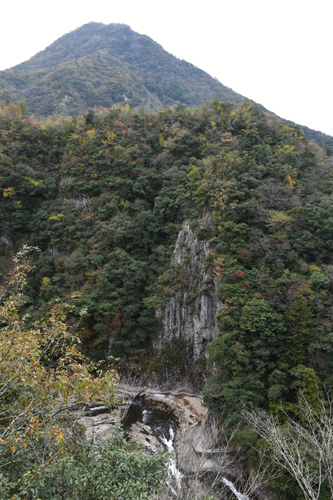 R断魚渓(島根県邑南町井原)23.11.16