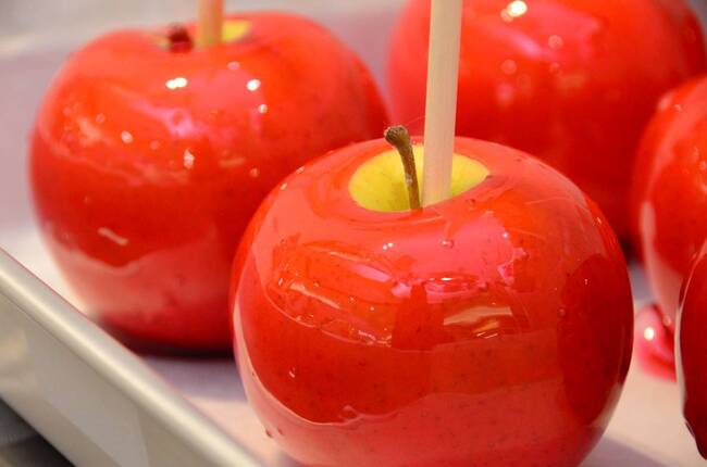 りんごのおもいあめがけアップ