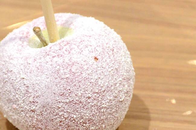 りんごのおもいお土産りんごあめアップ