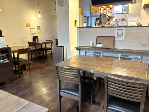 オーブッシュ店内