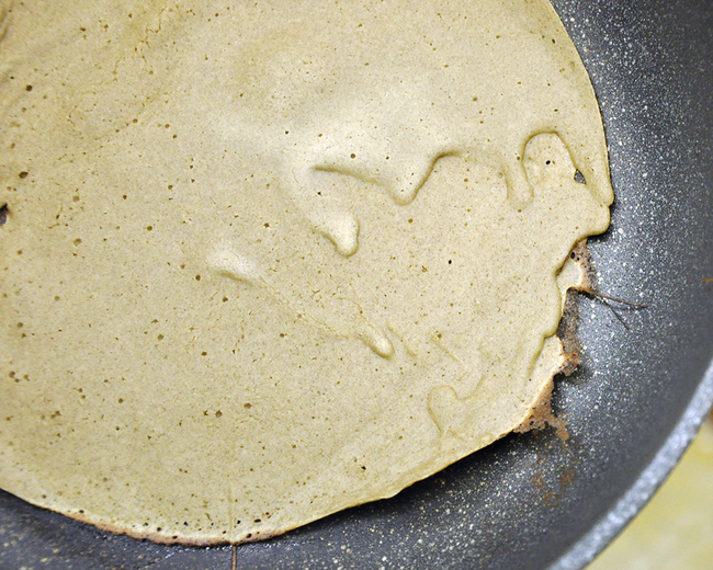 1121_そば粉クレープ_周囲焼画像