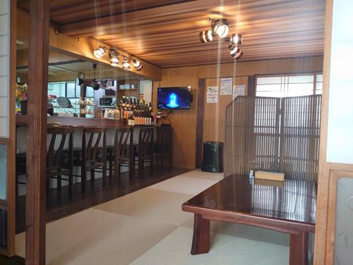 Rライトハウス店内