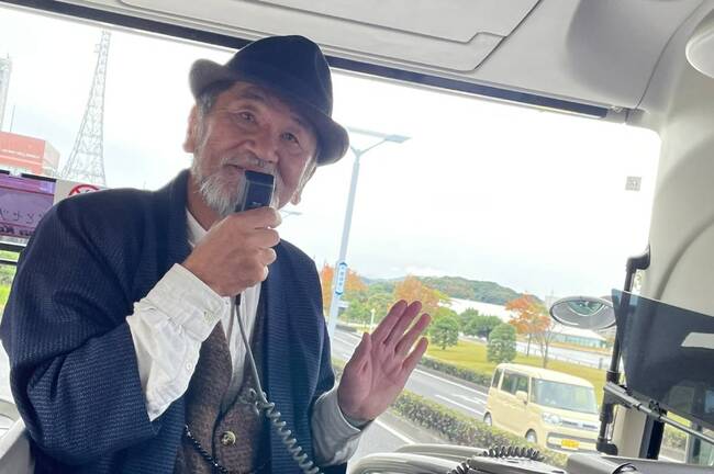 R1123ばけバス1出発3