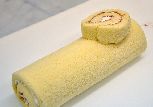 1217_ビュッシュ・ド・ノエル_端をのせる