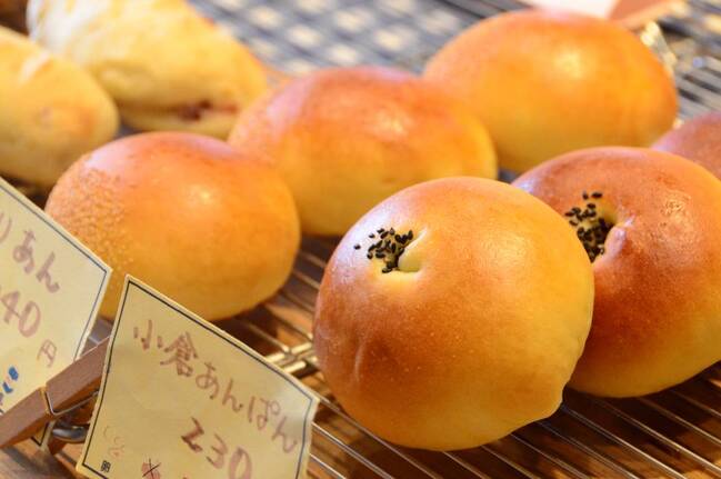 ルバーブあんぱん