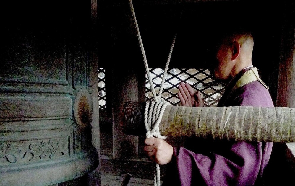 除夜の鐘をついてみよう！大晦日の夜は出雲市『一畑薬師』の年越しイベント