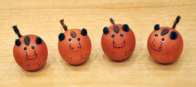 1230_写真6   由志園・吉や・起き上がり干支