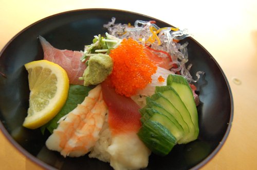 ふきのとう海鮮丼