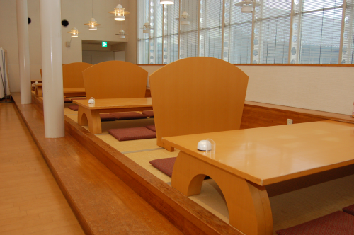 ふきのとう店内２