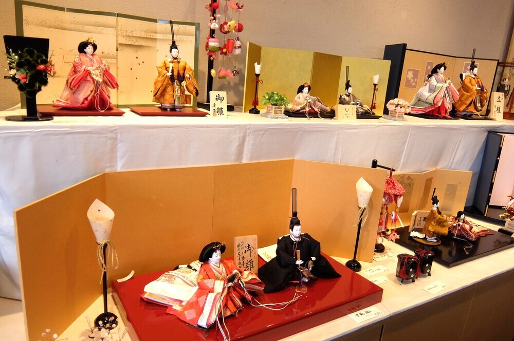 ひな人形作家展