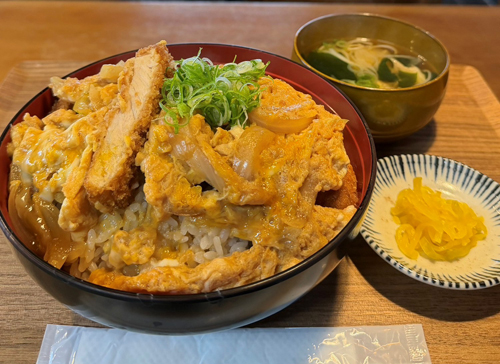 R味亭石見のカツ丼
