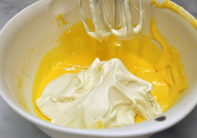 0121_お菓子・米粉のシフォンケーキ写真2 