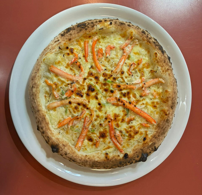 ピザのみみ・カニのピザ