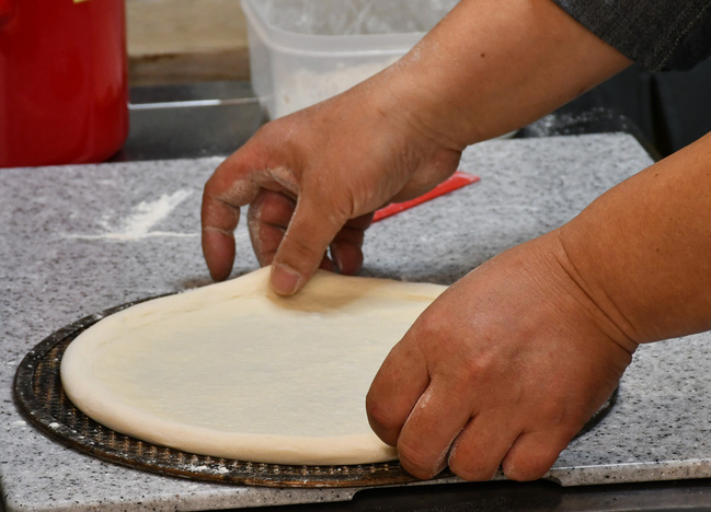 ピザのみみ・成形４