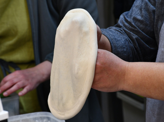 ピザのみみ・成形５