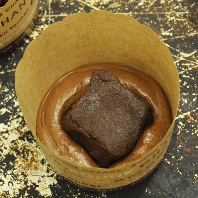 0222_フォンダンショコラ写真2  真ん中に置く