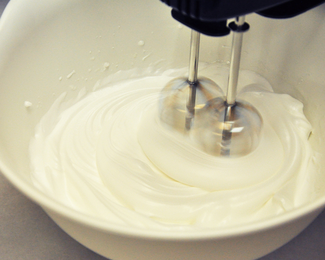 0222_フォンダンショコラ_メレンゲ