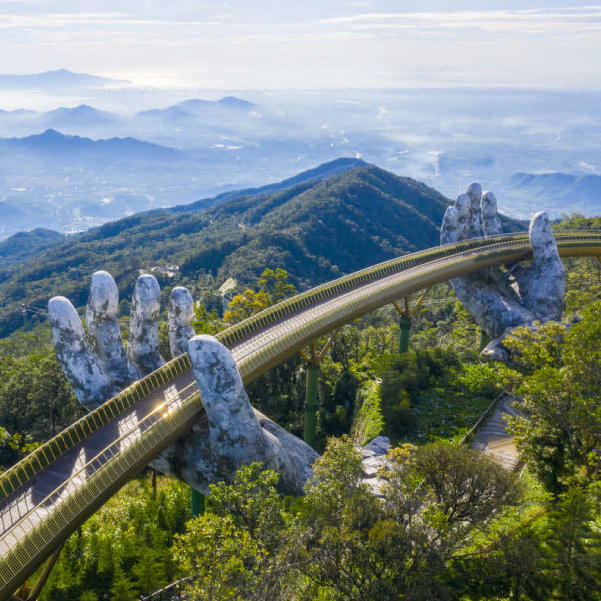 202603_ベトナム_ゴールデンブリッジ