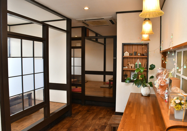 食堂cafeみらく・店内２