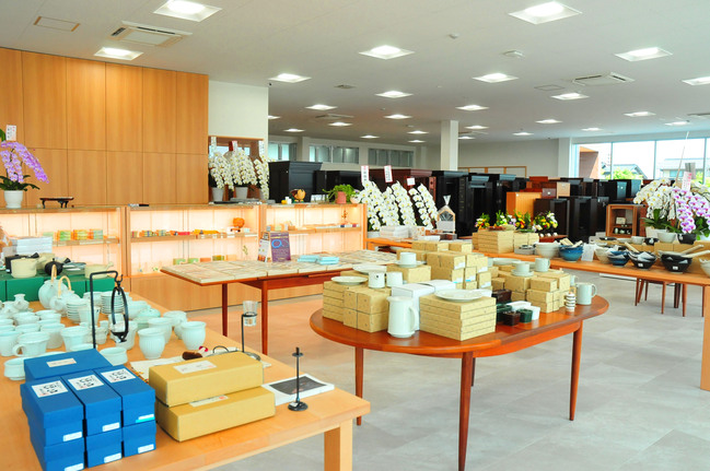 6月12日号雑貨勝部石材店店舗