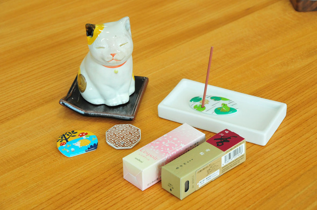 R6月12日号雑貨勝部石材店お香