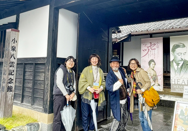 ばけバス_記念館 集合