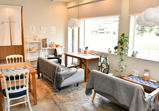 R三朝ヨーグルト・店舗写真