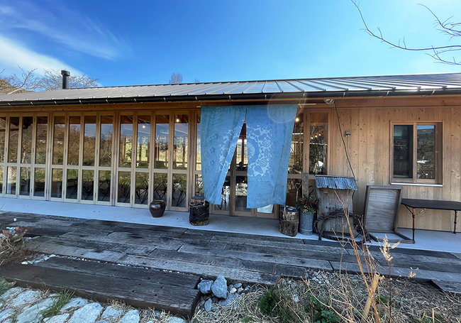 Rあるっくナオファームカフェ外観