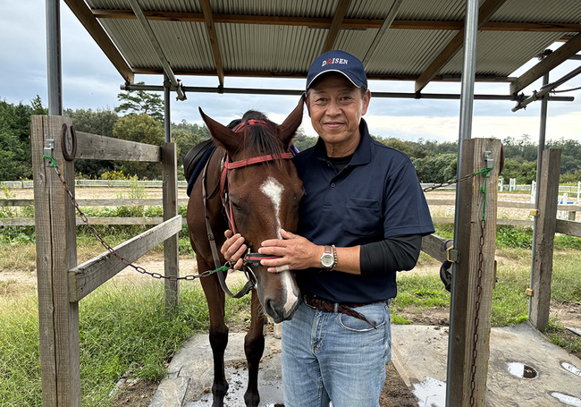 R881CBDA3-871D-42DE-860B-D25A1FFADB11