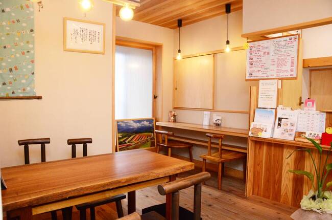 にこに店内2