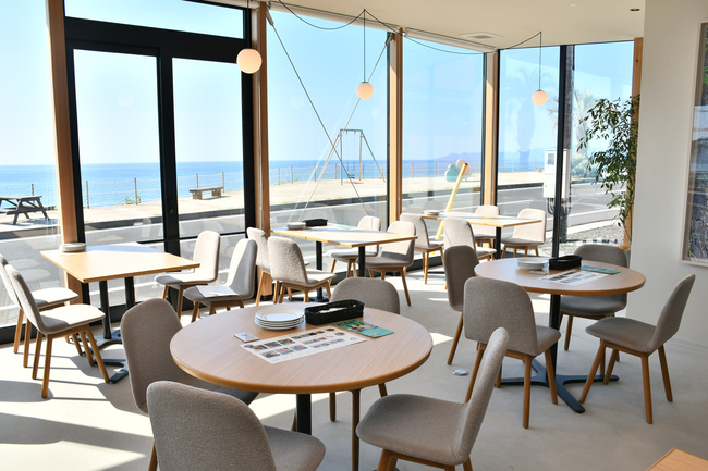 LOCALE・店内