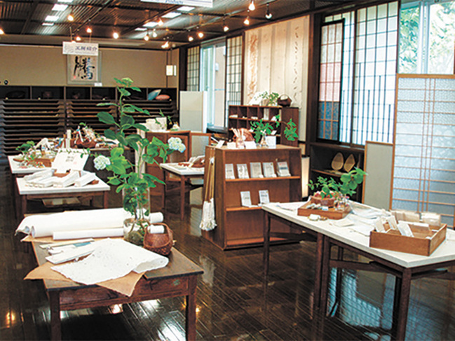 ★浜田市石州和紙会館