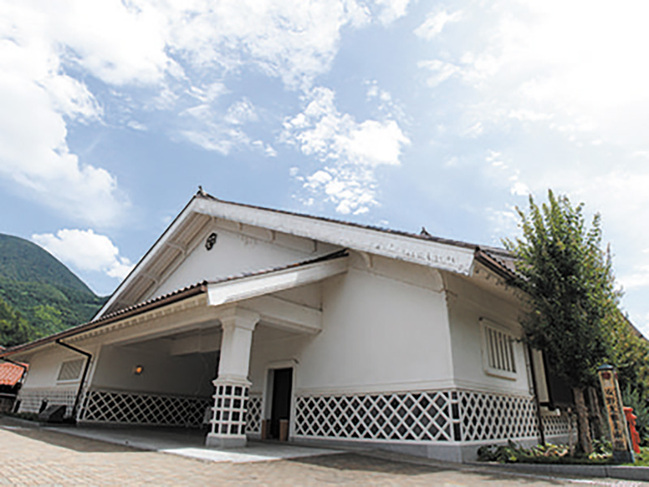 ★安野光雅美術館外観