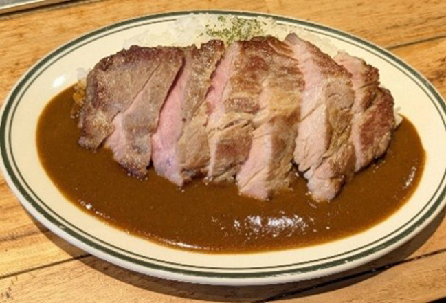 マロリー・ステーキカレー